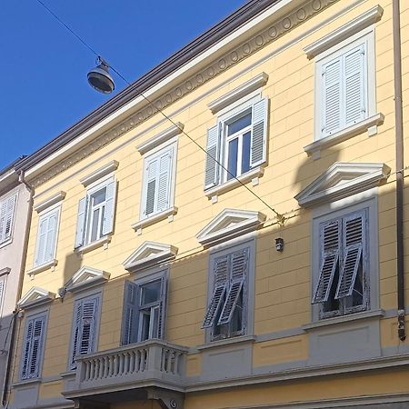Loving My Rooms 1 - Deliziosa Mansarda In Centro Гориция Экстерьер фото